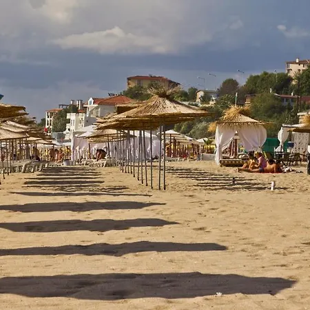 Kabakum Beach Aranyhomok